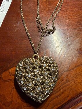 Vintage Rhinestone Gold Chunky Heart Pendant Necklace